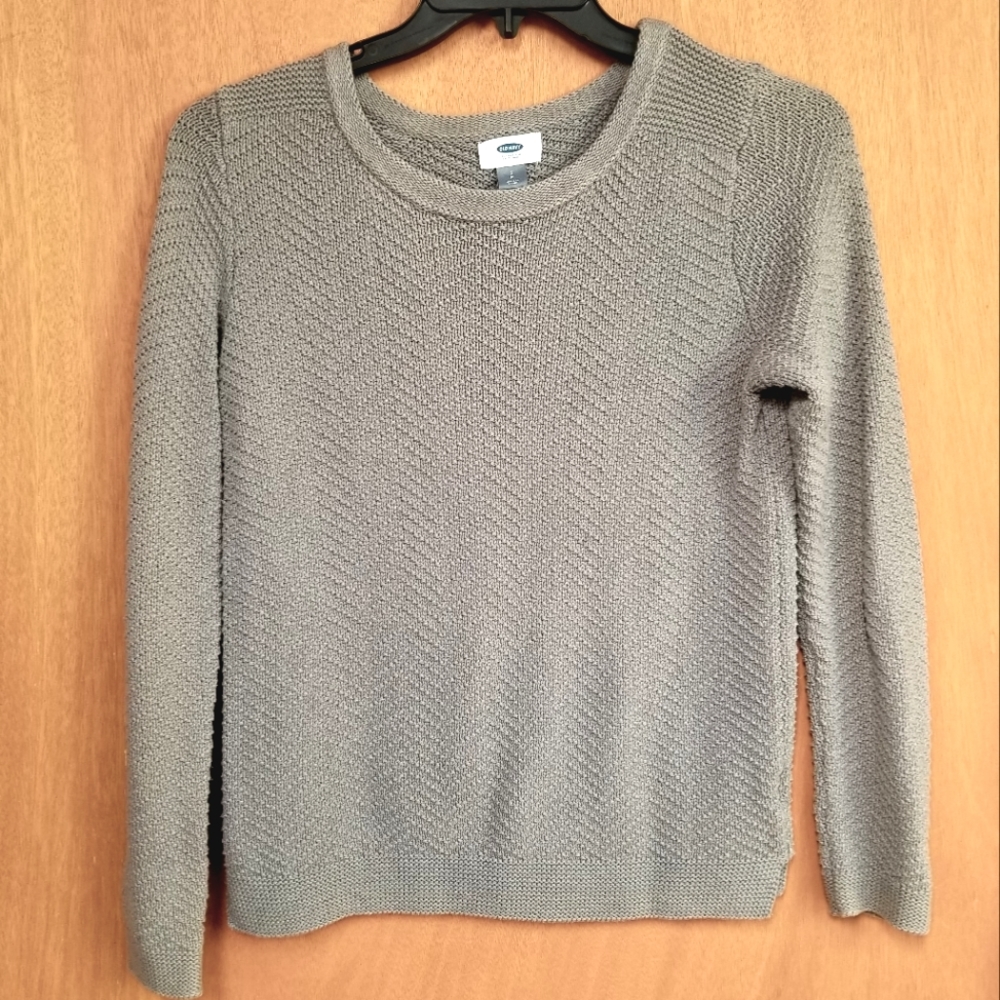 Old Navy Grey Chevron- Patterned Sweater, size Small